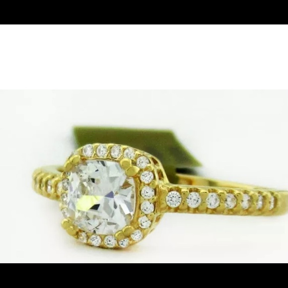 Jewelry - 925 White Sapphire 1.43 CT’s cocktail ring 7.75